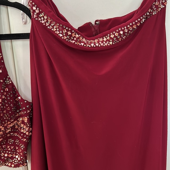 ELLIE WILDE BY MON CHERI💫Burgundy Twilight Prom & Pageants 2 Piece Set EW118050 - Picture 6 of 16